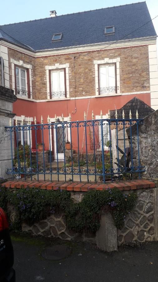 La Villa D Iska Souge-le-Ganelon Екстериор снимка